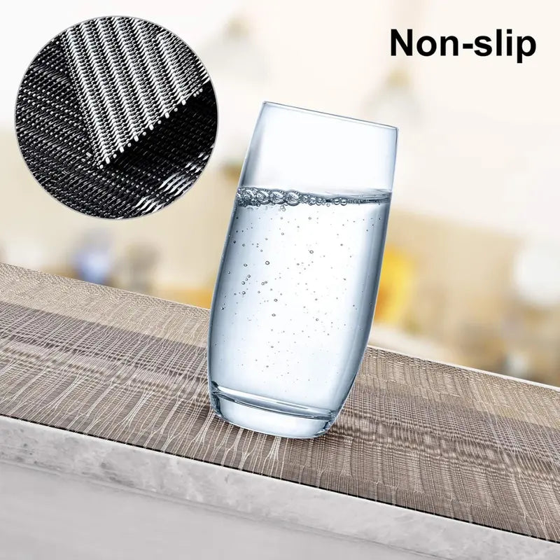 Placemats Set of 6, Heat Resistant Place Mats, Washable PVC Table Mats, Woven Vinyl Plastic Placemats for Dining Table, Non-Slip Stain Resistant Kitchen Table Placemats Easy to Clean