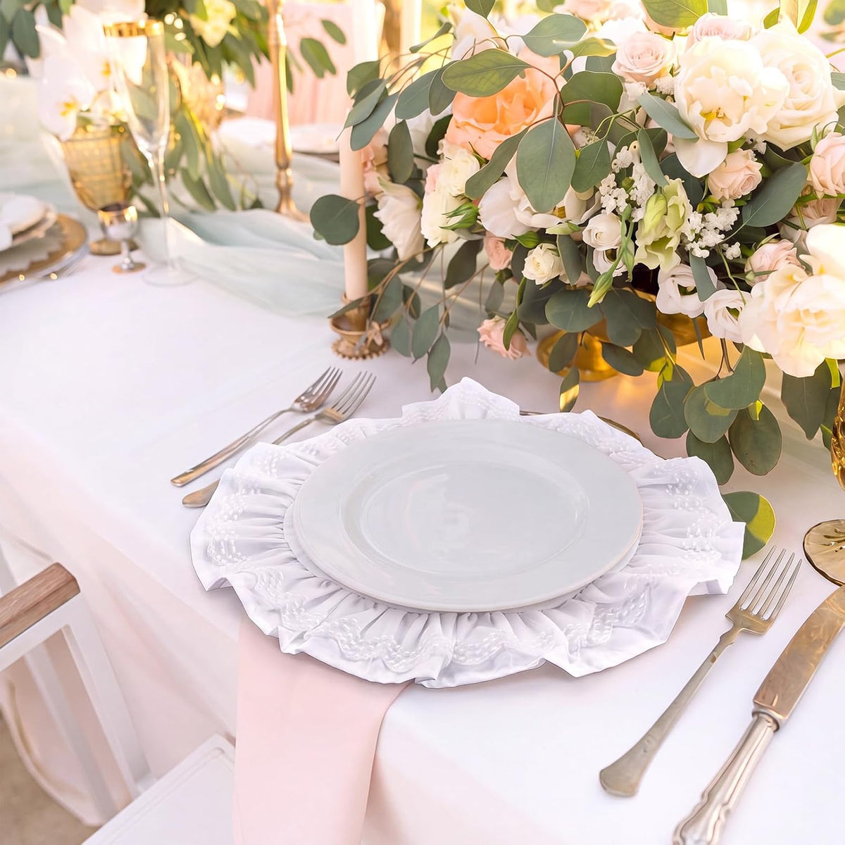 Set of 6 White Ruffled Round Placemat, Lace Embroidered Place Mat, 15.7''