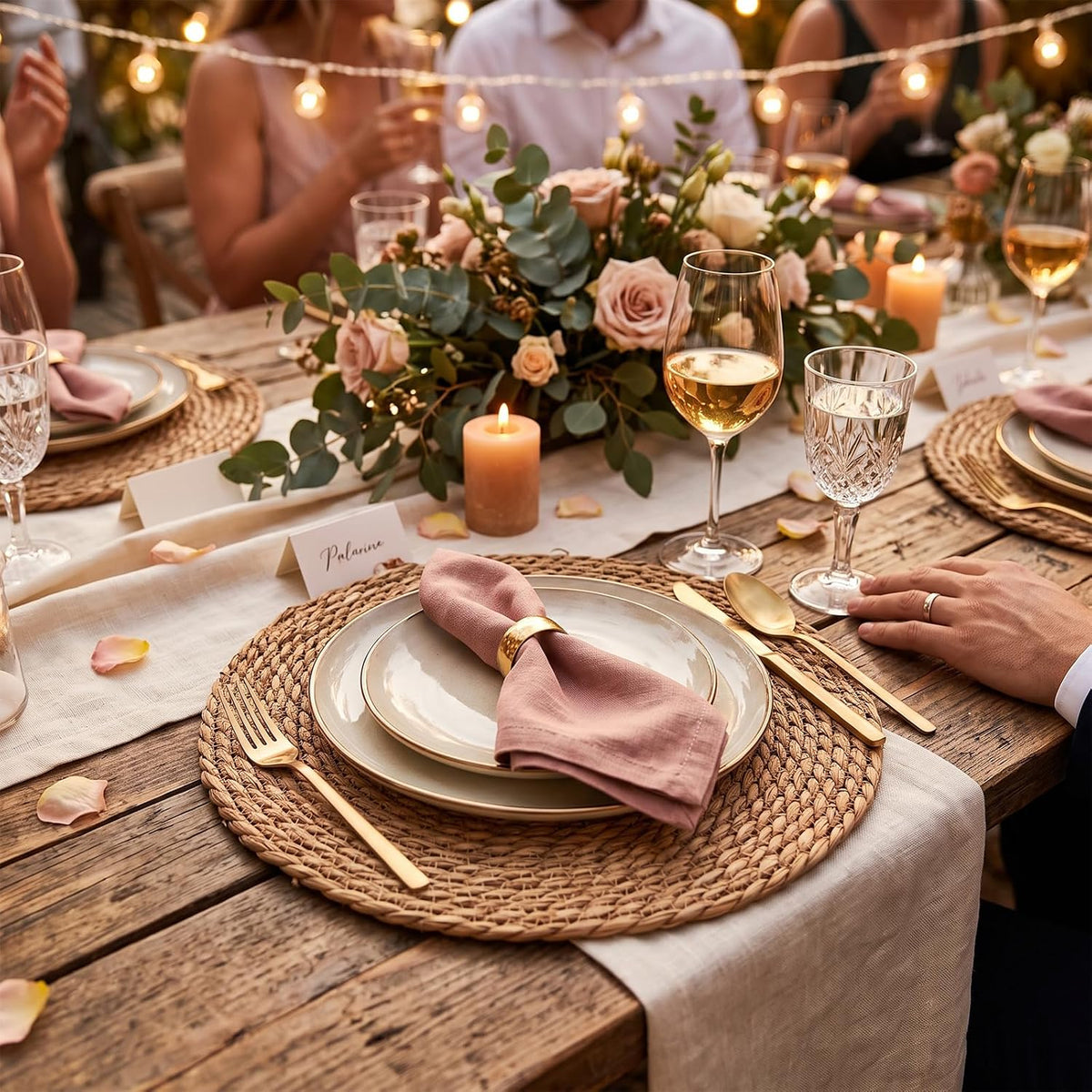 8 Pcs Woven Placemats - PAWFFEWE 13 in Round Natural Water Hyacinth Place Mats Coasters, Farmhouse Boho Straw Heat Resistant Outdoor Patio Rattan Wicker Table Mats for Dining Table,Home,Wedding